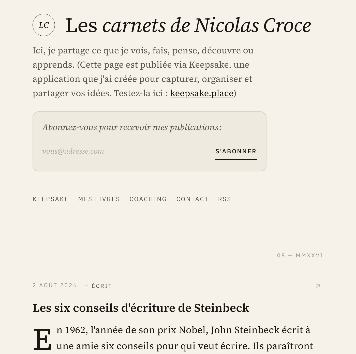 La page publique keepsake.place/@nicolas : titre, présentation, formulaire d'abonnement et dernier texte publié